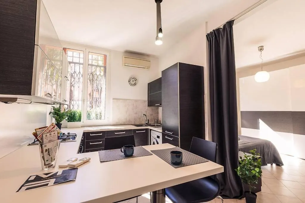 Loft - 1 Min Hospital S.Orsola - Free Parking Apartment Bologna