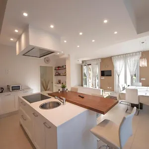 Appartamento Housmart Berengario 22, Bologna