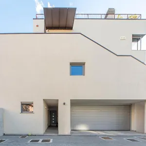 Appartamento Housmart Toscana 53 Black, Bologna