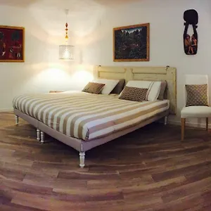  Apartamento A Casa Di Esther